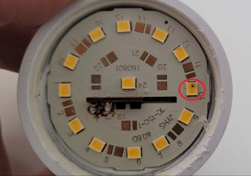вышедший из строя светодиод